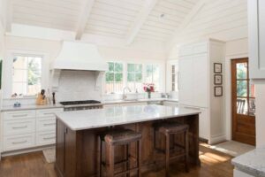 custom-kitchen-furniture