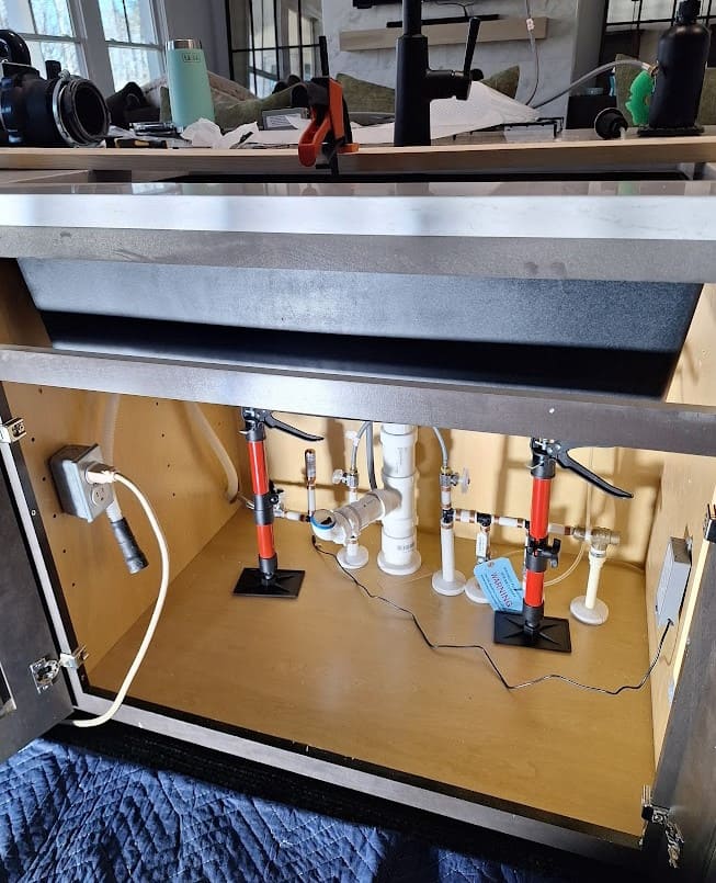 Professional kitchen sink replacement by Handyman Expert